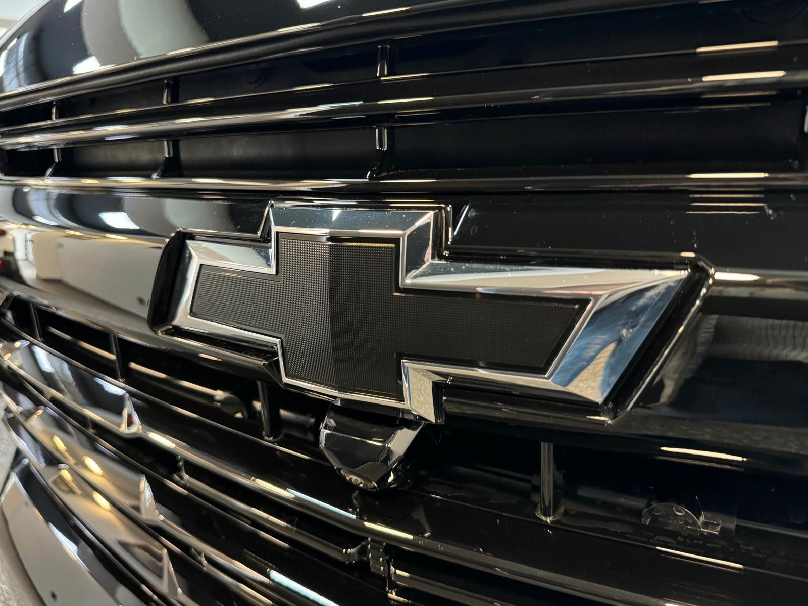 Fahrzeugabbildung Chevrolet 2026 TAHOE 6.2 ECOTEC RST 4x4-24"-ENTERTAINMENT