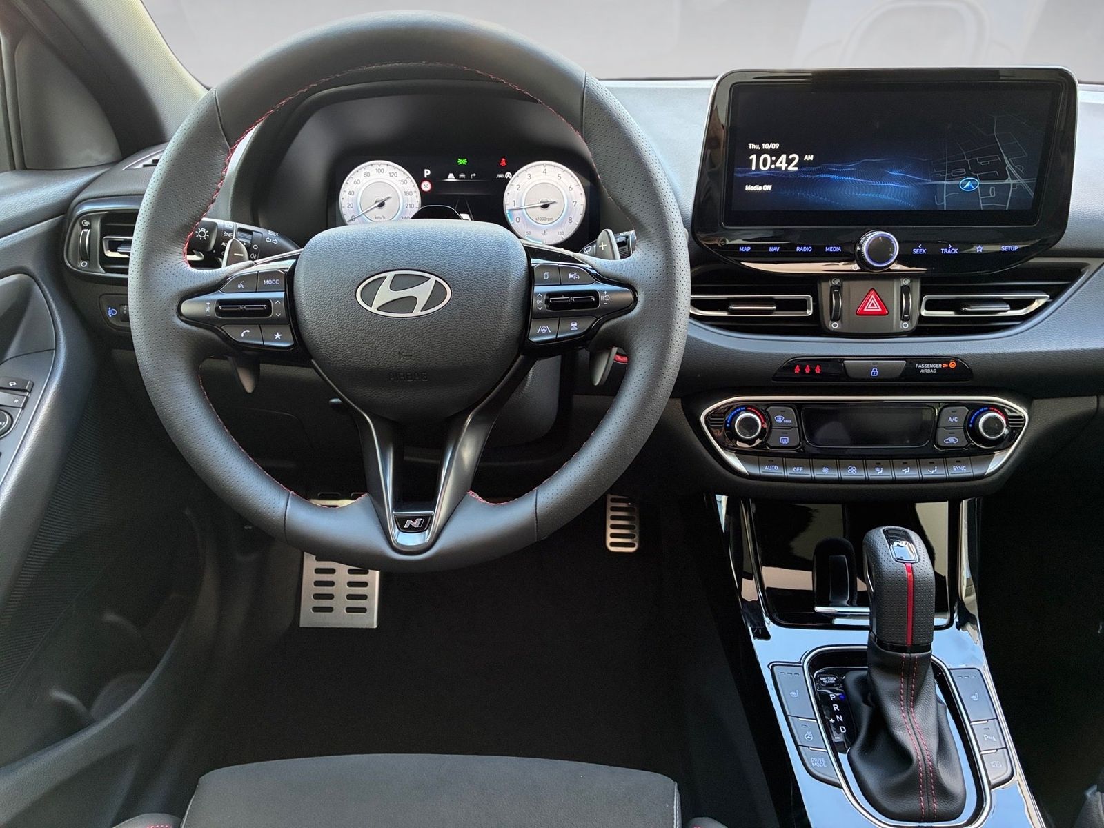 Fahrzeugabbildung Hyundai i30 1.6 T-GDI N Line X Kamera,LED,Navi,PDC,Pano