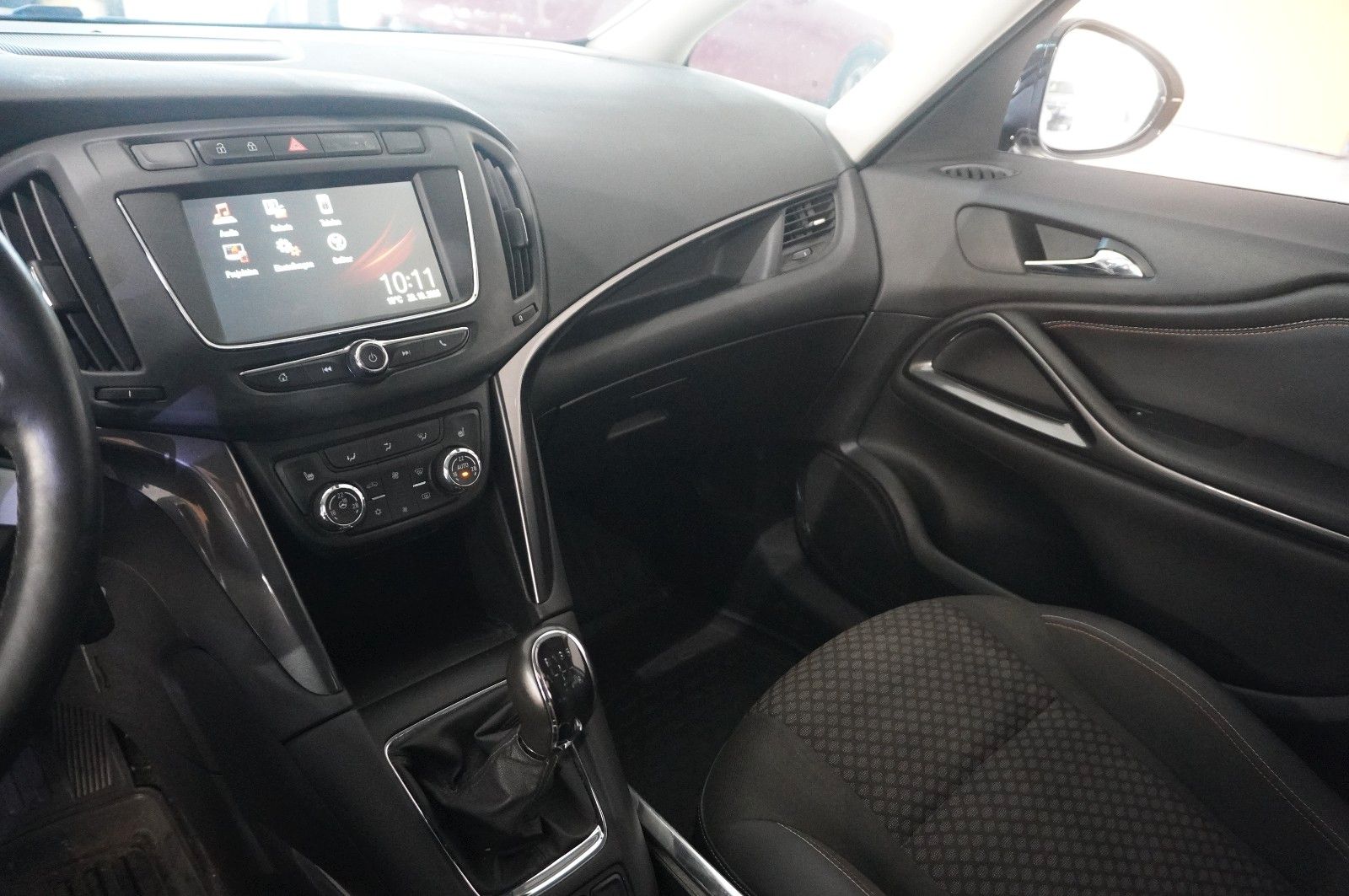 Fahrzeugabbildung Opel Zafira C 1.4T INNOV. 7-SITZ NAVI/LED/KAMERA/AHK