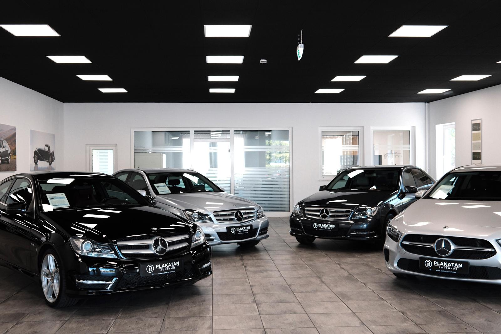 showroom-image-main