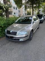 Skoda Octavia 1.9 TDI  2005 - Skoda Octavia mit Diesel-Antrieb: Limousine, 1.9