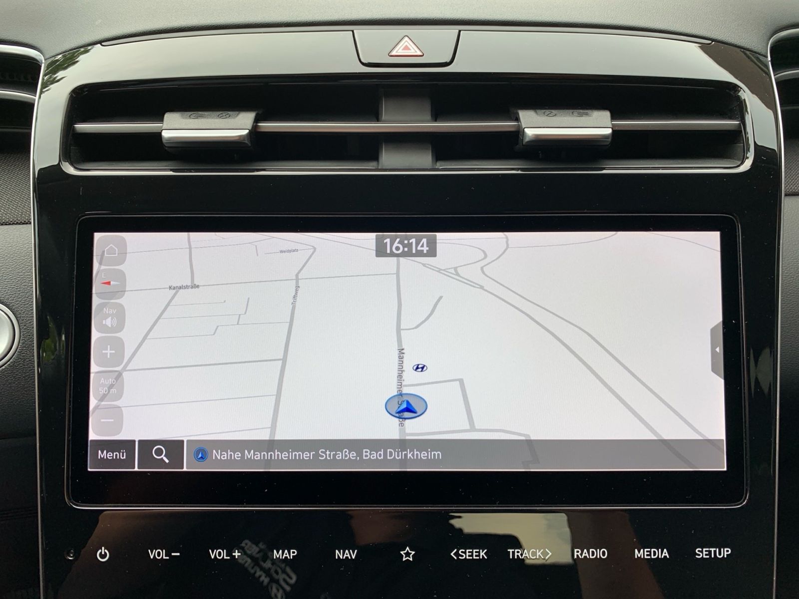 Fahrzeugabbildung Hyundai TUCSON 1.6 T-GDI Trend Plug-In Hybrid 4WD 1Hd
