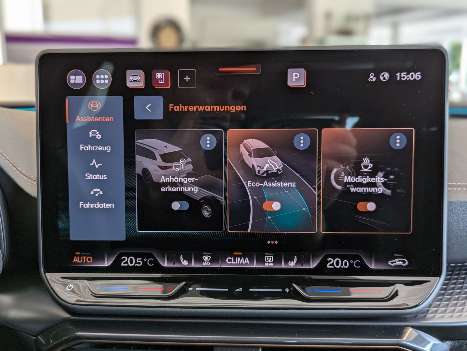 CUPRA Leon 2.0 TSI 4D VZ Matrix Pano Sennheiser AHK 19 - Image 32