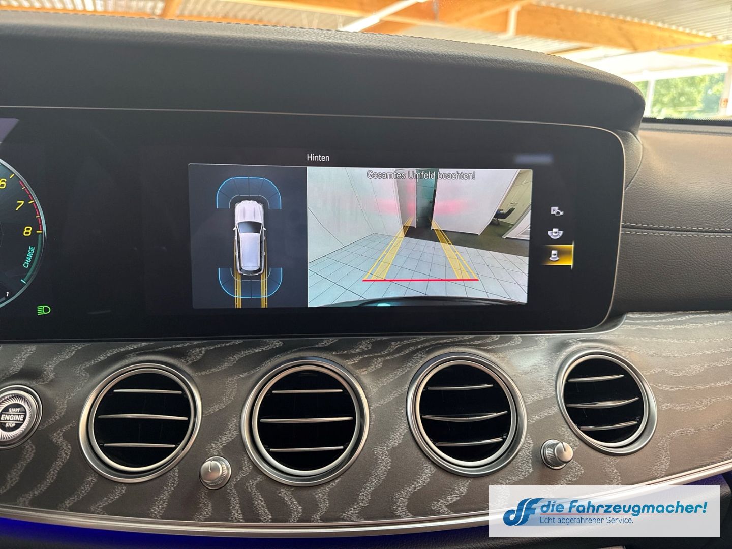 Fahrzeugabbildung Mercedes-Benz E 300 -Klasse EU6d  Sportpaket Niveau Digitales