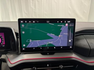 Fahrzeugbestand 22 Skoda Kodiaq 1.5 TSI Sportline AHK "sofort verfügbar"