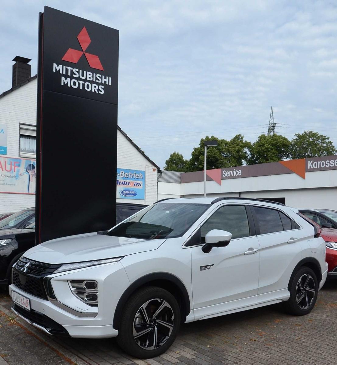 Mitsubishi Eclipse Cross PHEV PLUS Select / AHK