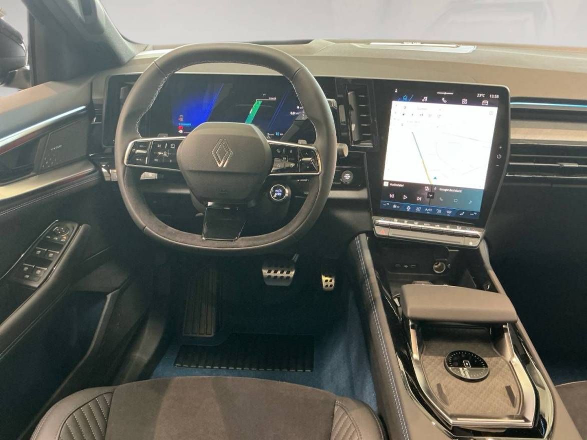 Fahrzeugabbildung Renault Rafale Atelier Alpine Hyper Hybrid E-Tech 4x4 30