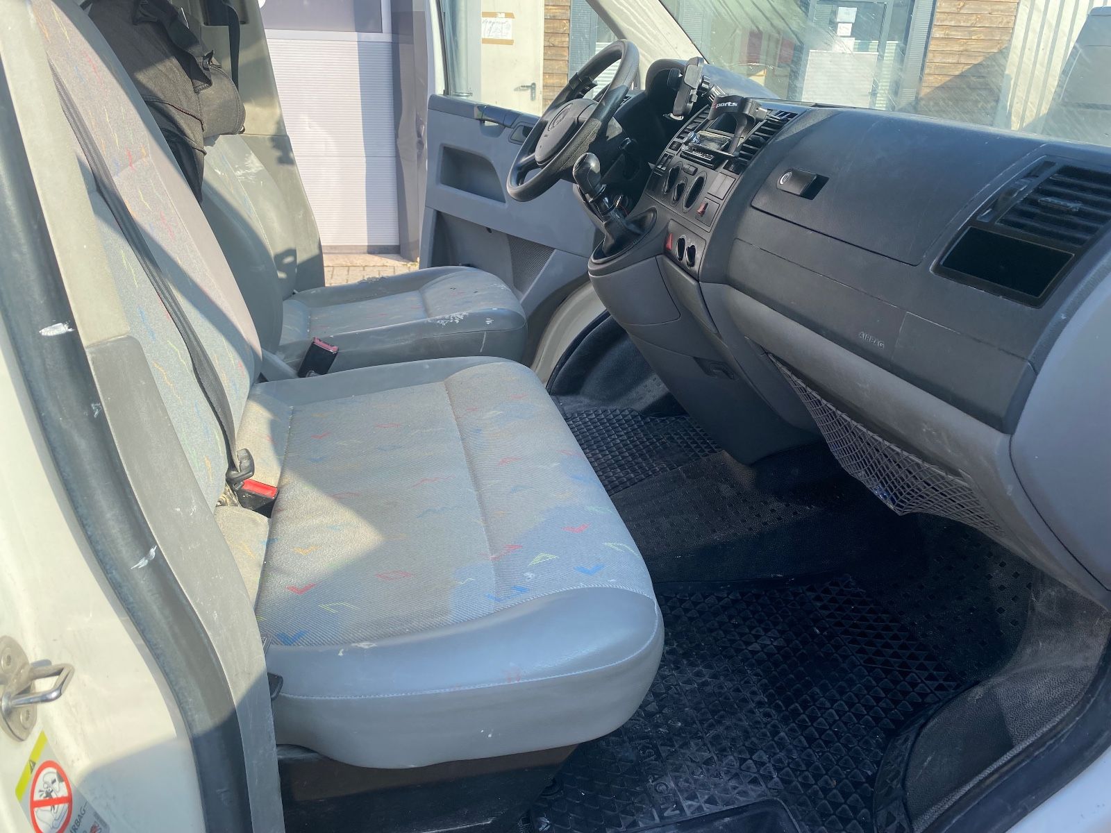 Fahrzeugabbildung Volkswagen T5 Transporter Kasten-Klima,SHgepflegt