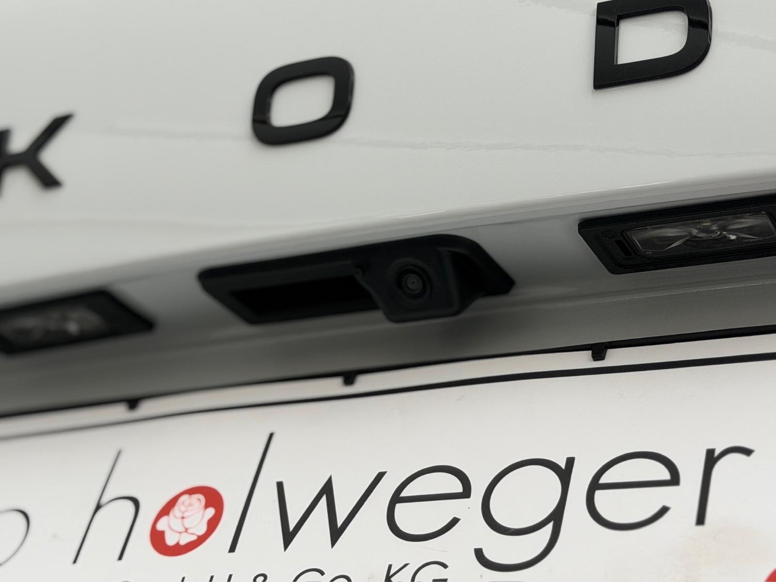 Skoda Kamiq Monte Carlo 1.5TSI DSG#Pano#AHK#Kamera#SHZ