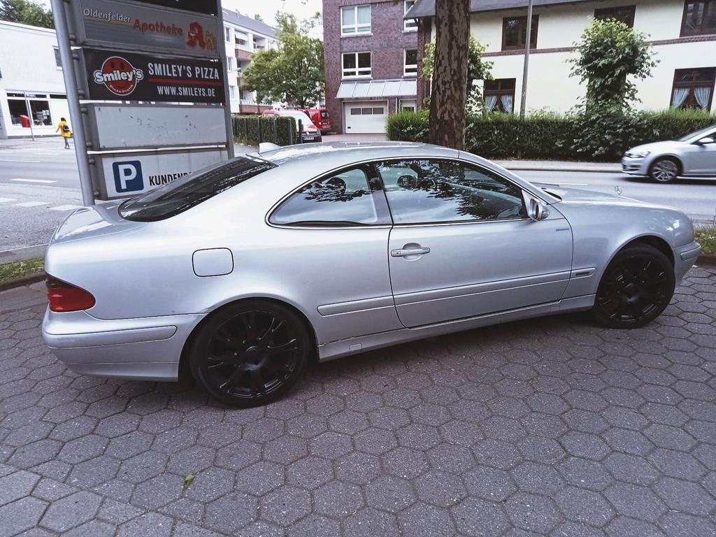 Mercedes-Benz CLK 200