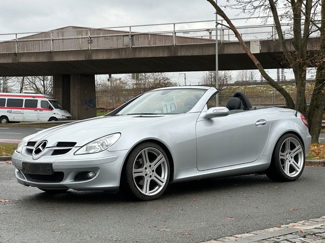 Mercedes-Benz SLK 200 Kompressor Roadster*PDC*Leder*18 Zoll