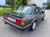 BMW 325 E30 M-Technik 1 Tempomat 4xEl Fenster Servo - BMW 325 mit Benzin-Antrieb: Limousine