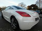 Peugeot RCZ 1.6 155 THP Automatik - Peugeot RCZ: Weiß