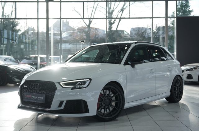 AUDI RS3 q. Sportback *19 *Schale*B&amp;O*Virt*Pano*2.Hd