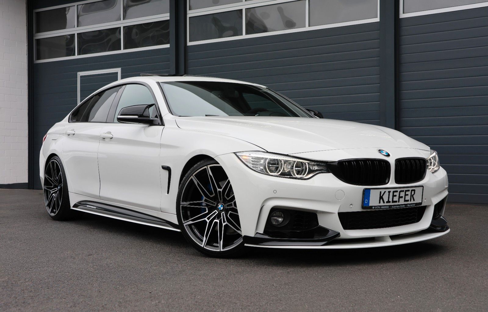 BMW 440i GranCoupé xDrive M/HUD/H&amp;K/CarPlay/SHZ/R20