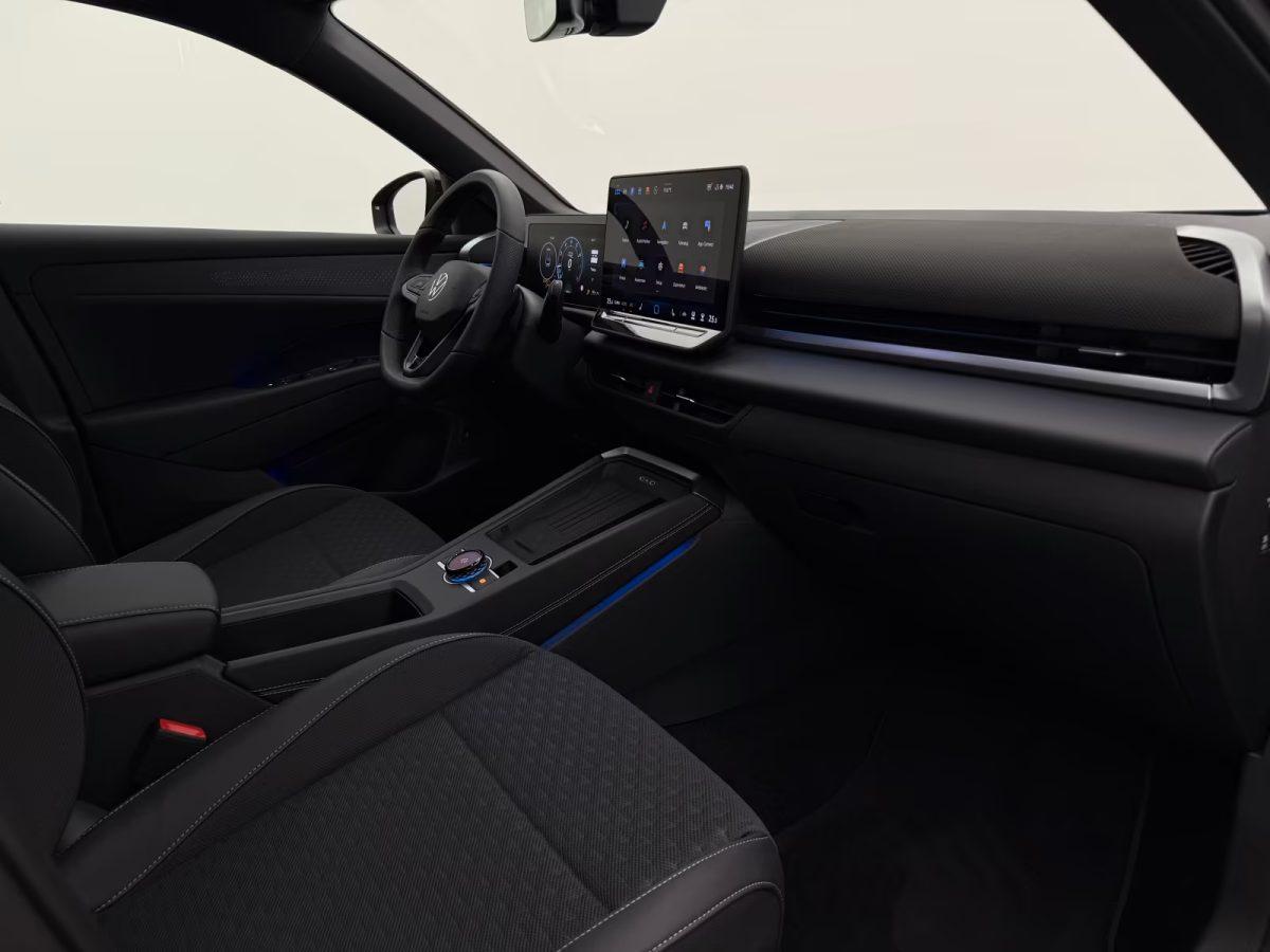 Volkswagen T-Roc 1.5 eTSI DSG R-Line +BLACK-STYLE+CAM+AHK+