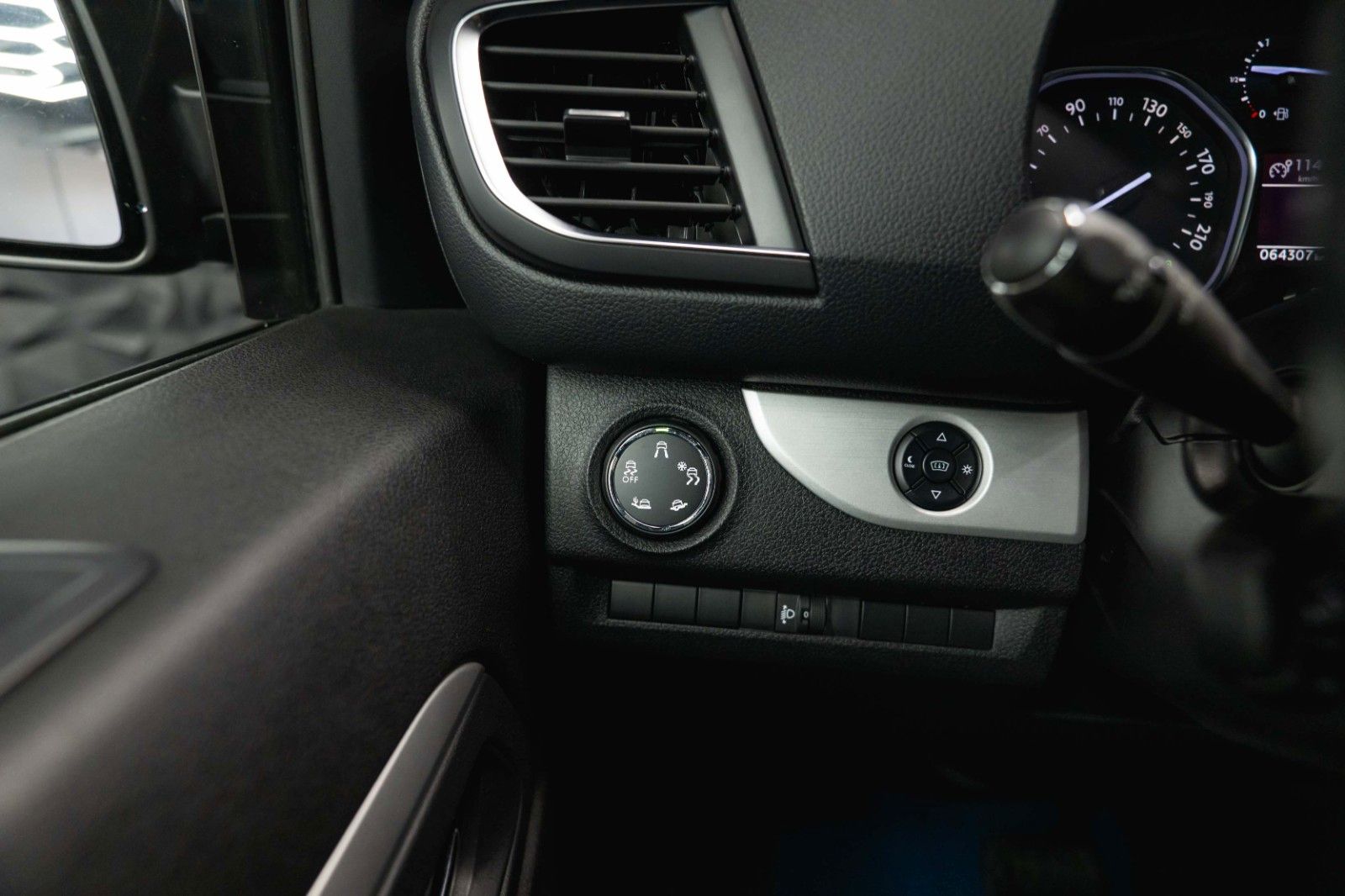 Fahrzeugabbildung Opel Zafira Life Innovation L3 Black Edition *Pano*