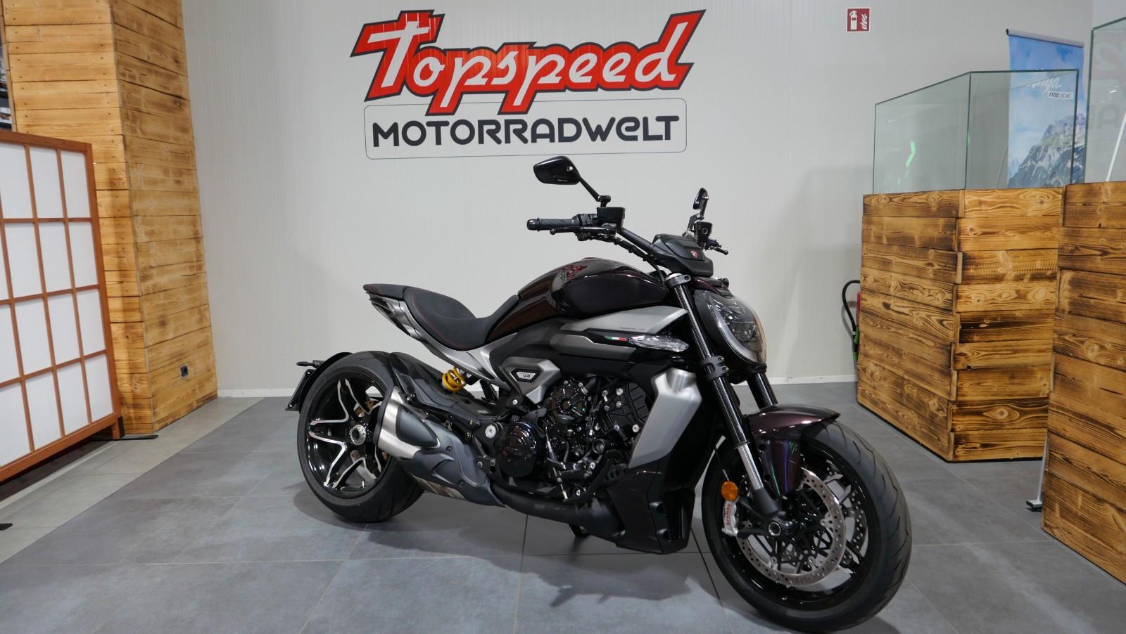 Ducati X Diavel V4