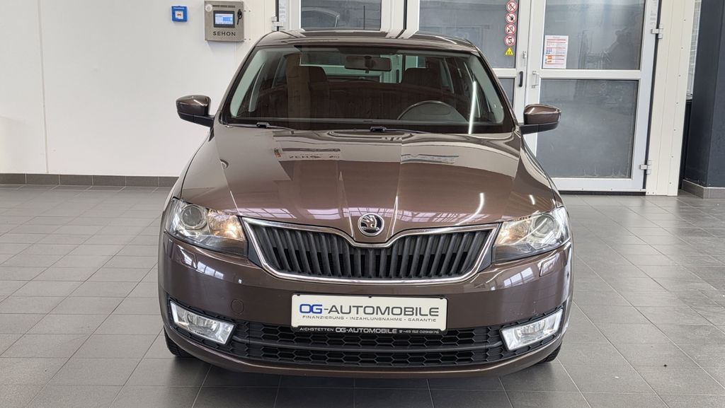 Spaceback 1.6 TDI Xenon 1.Hand SHZ PDC