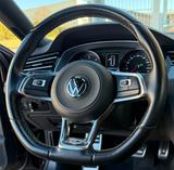 Volkswagen Passat Variant R-Line // 2. Hand // Automatik // - rote Volkswagen Passat Variant