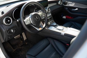 Fahrzeugabbildung Mercedes-Benz GLC 300d FINAL AMG MBUX LED 360 HUD SCHIEB AIRBA
