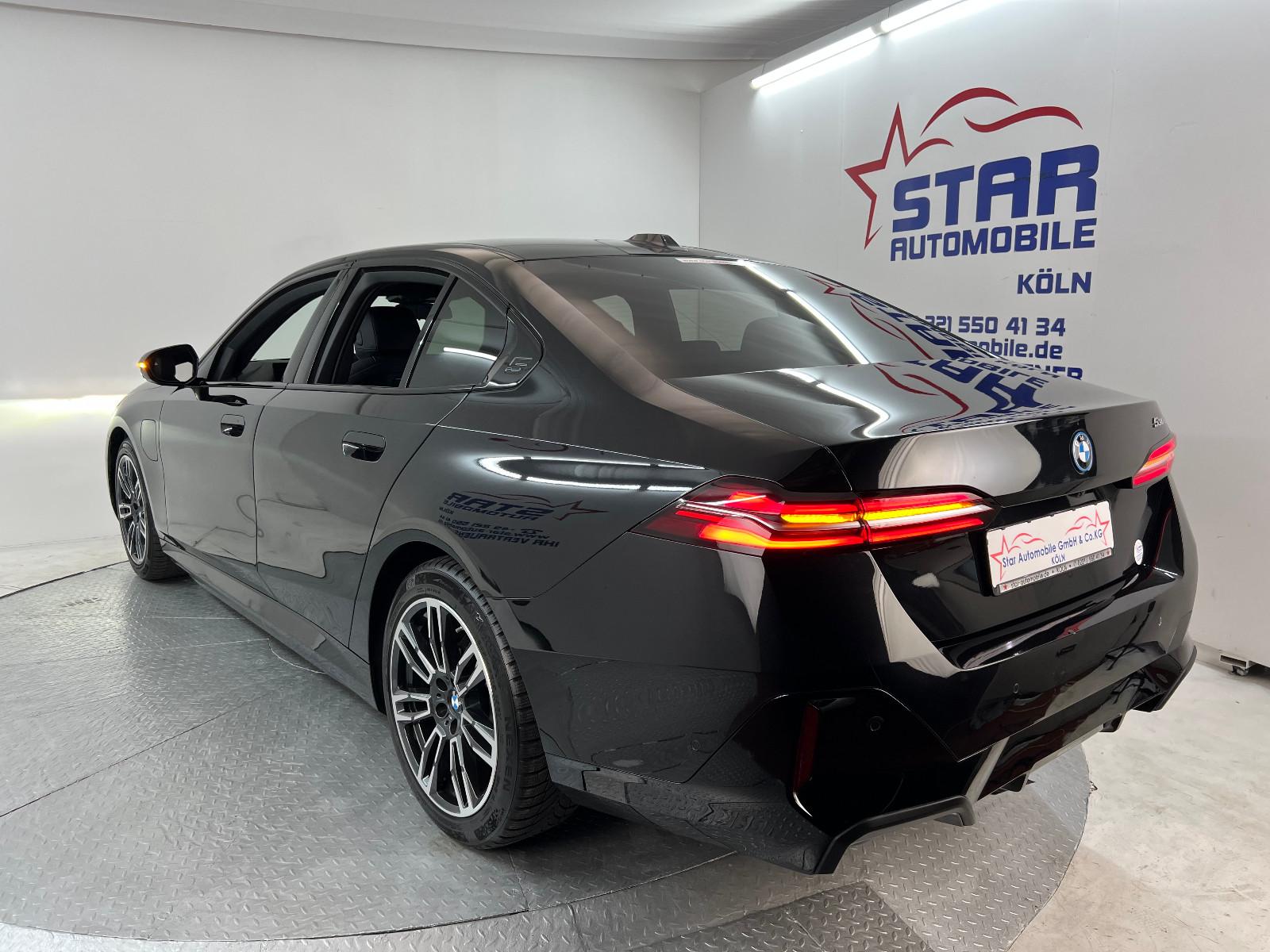 BMW 530 e M Sport Plug-in Hybrid 299 PS H.UP ICONIC