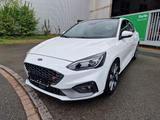 Ford Focus Lim. ST RECARO* Virtual Cockpit* Panorama* - Ford Focus Gebrauchtwagen in Nürnberg