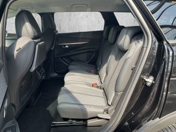 Peugeot 5008 Allure Pack PT 130 Navi+SHZ+RFK+7 Sitze