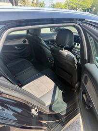 Mercedes E 200 - 6