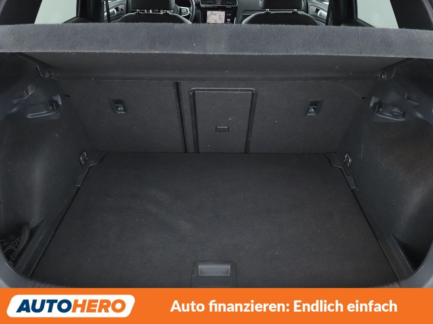 Volkswagen Golf VII 2.0 TSI GTI TCR Aut.*PANO*DYNAUDIO*CAM*