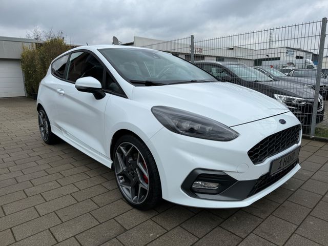 Ford Fiesta ST 1,5-RECARO,NAVi,LED,B&O,1.HAND