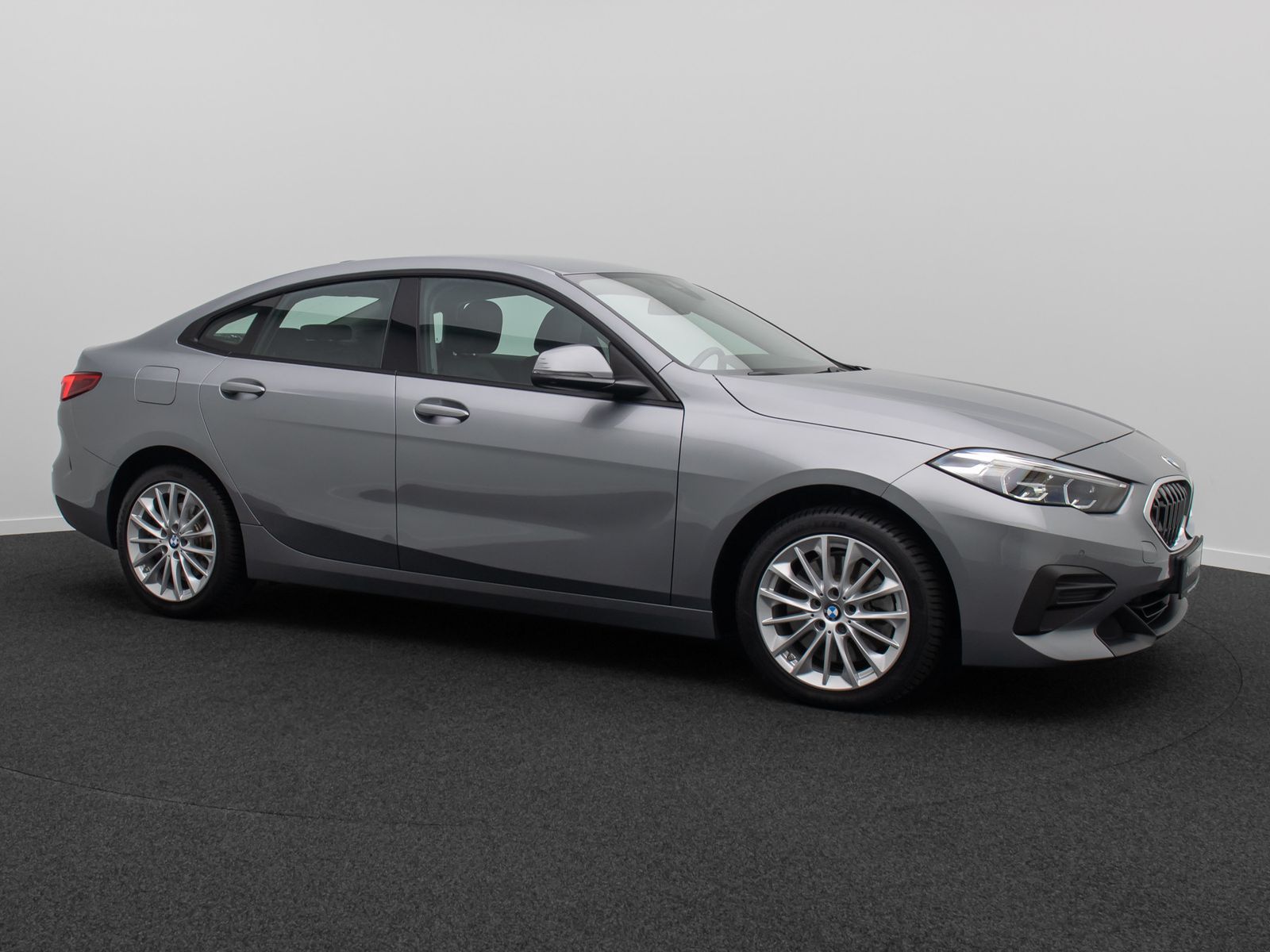 Fahrzeugabbildung BMW 220 Gran Coup&eacute; HUD DAB Sport AdaptLED PDC Leder
