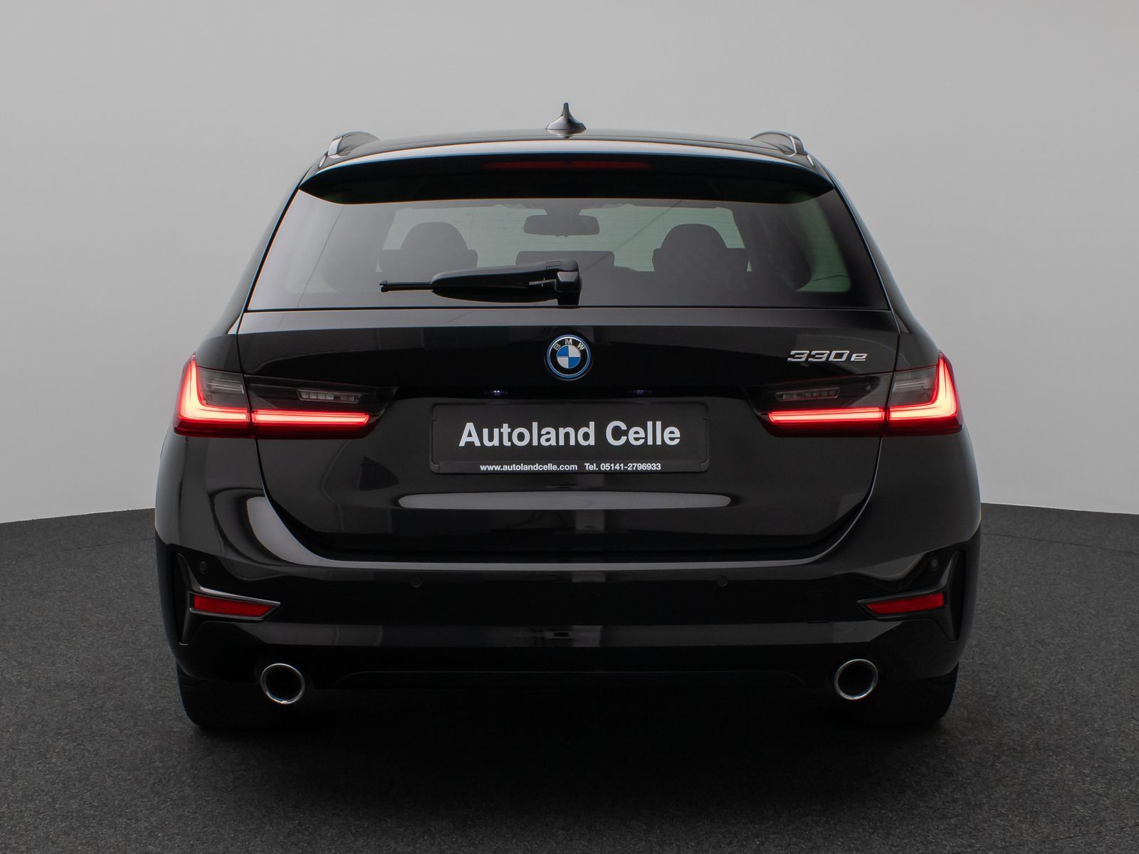 Fahrzeugabbildung BMW 330e Sport Line DAB HiFi WLAN Stop&Go PDC Alarm