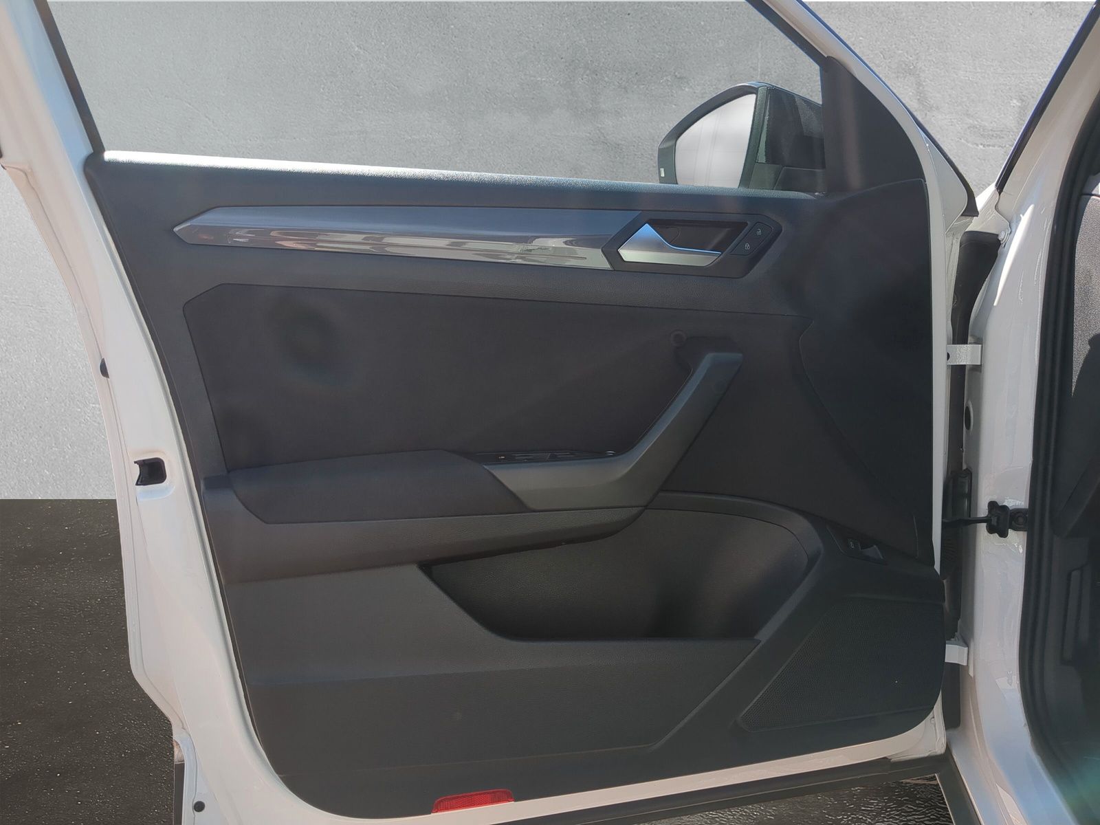 Fahrzeugabbildung Volkswagen T-Roc 1.5 TSI Sport Keyless Kamera AppConnect AC