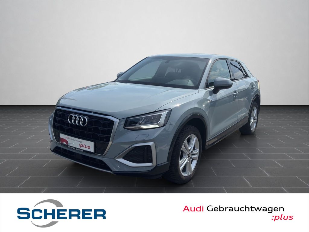 Q2 30 TFSI advanced LED STANDHZ. KAMERA