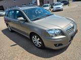 Toyota Avensis Kombi 2.0 Sol - gebrauchte Toyota Avensis aus dem Jahr 2007