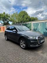 Audi Q5 (FYB) 40 TDI quattro sport sport - Audi Q5 in Oldenburg