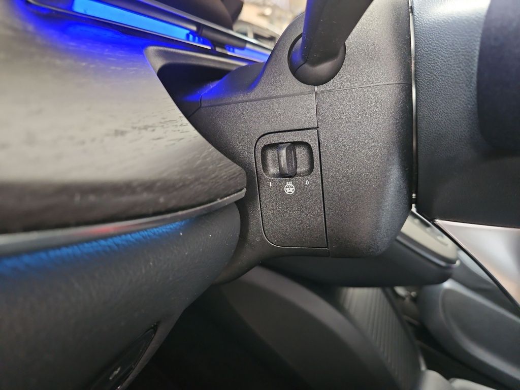 Fahrzeugabbildung Mercedes-Benz V 300 d Avantgarde extralang 4x4 8 Sitze ele. ST