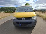 Volkswagen VW T5 alter Postbus - Volkswagen LT aus 2006