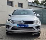 Volkswagen Touareg V6 TDI R-Line Luft Panno Standh. - Volkswagen Touareg: R