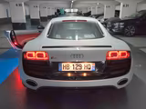 Audi R8 V10 GATED MANUAL/ FULL CARBON/ CERAMIC BRAKES - graue Audi R8