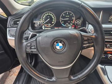 BMW 520 - 8
