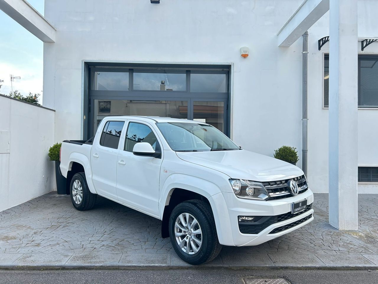Volkswagen Amarok - 1
