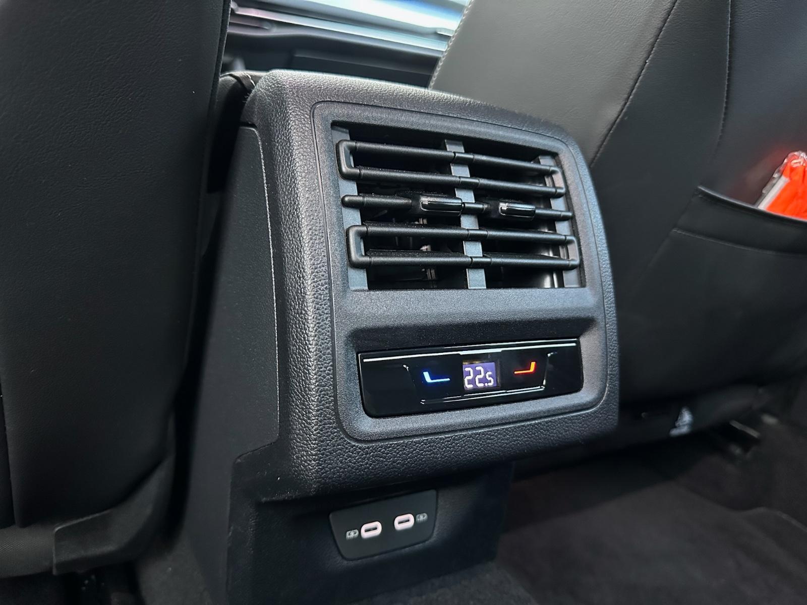Volkswagen Golf VIII Lim. 1.5 eTSI 110kW Goal#Kamera#Matrix