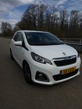 Peugeot 108 Allure VTi 68 ETG5 Allure - Peugeot 108: Automatik