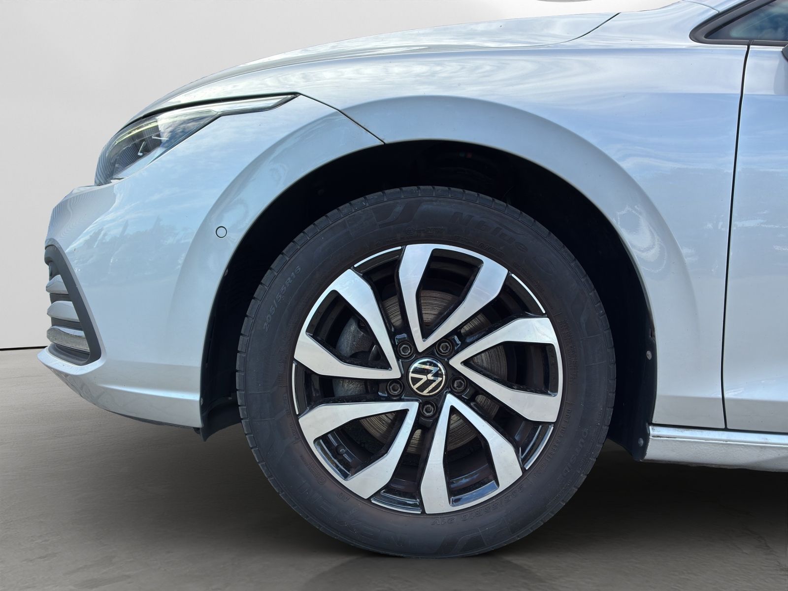 Golf VIII Variant 1.5 TSI "ACTIVE" *STDHZG*NAVI*