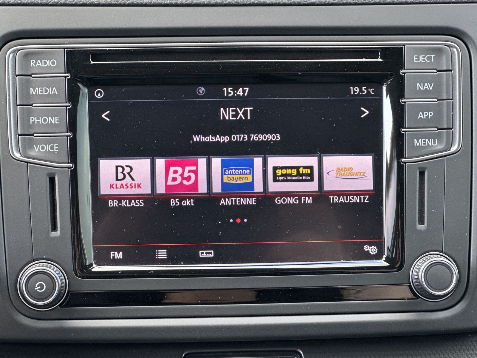 Fahrzeugabbildung Volkswagen Sharan 2.0 TDI DSG IQ.DRIVE NAV+AHK+DCC+KAMERA