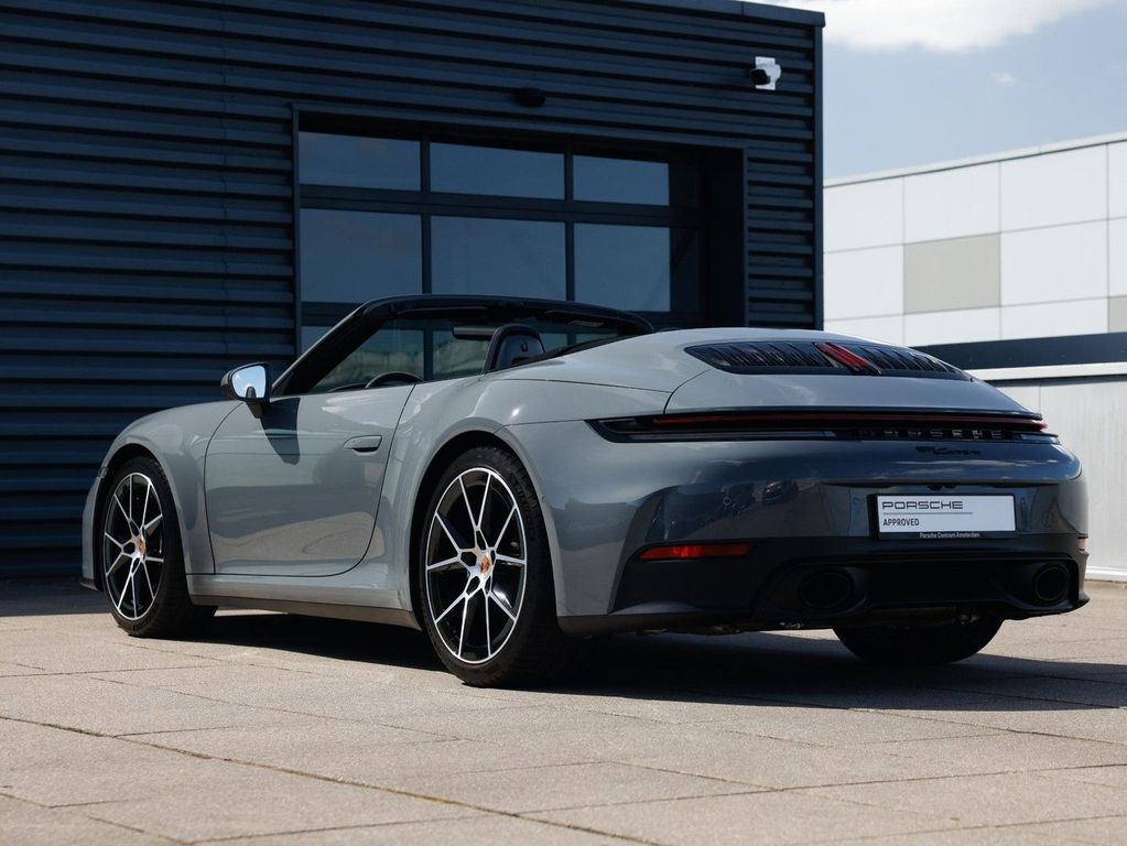 Porsche 992 — fotografia 3