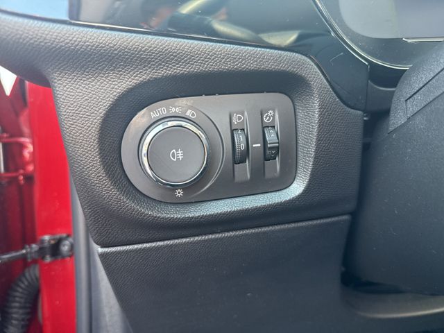Corsa Elegance 1.2 APPLE/ANDROID LED PDC ALLWETT