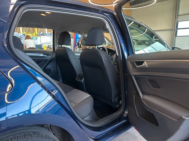 Volkswagen Golf VII Lim. *SitzHZ*PDC(VH)*2-Zonen*